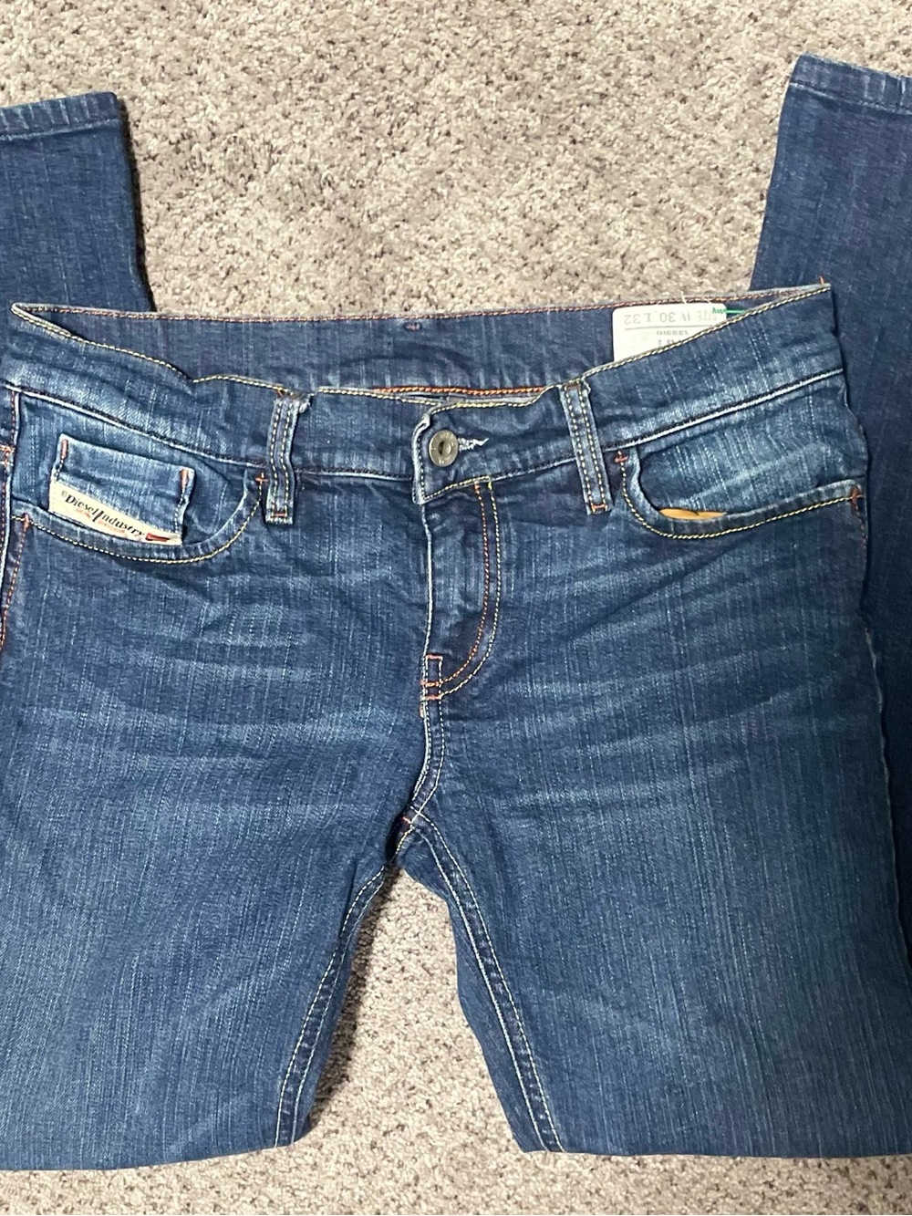 Vintage Diesel LIV Jeans Made in Italy Y2K Low Rise Slim Straight Women's 30x32 - Picture 4 of 9